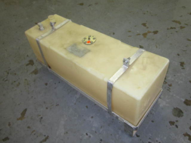 13 Gallon Boat Gas Tank With Mount & Sender 32 x 11 x 11 Plastic