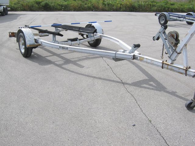 17 18 Ft Used Eagle Boat Trailer With Drive On Bunks