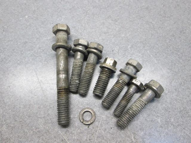 1973 Evinrude Johnson 115 Hp Outboard Lower Unit Bolts Hardware