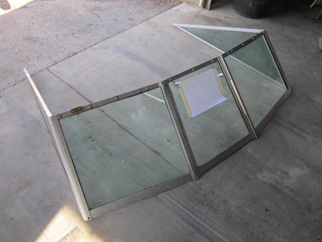 1976 17' Invader Boat Walk Through Windshield 74 3/4" Wide