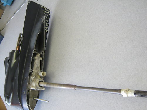 1987 125 Force Outboard Lower Unit Gear Case Extra Long Shaft