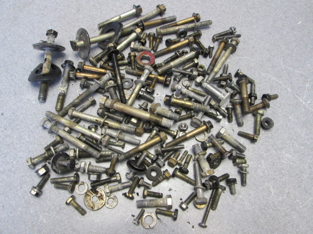 1988 Johnson 48 Hp 3 Cyl Outboard Screws Nuts Bolts Washers Hardware