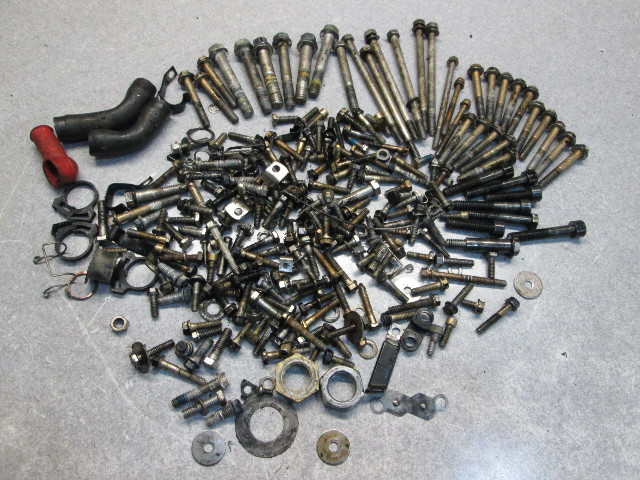 1994 115 HP Evinrude Johnson Outboard Assorted Hardware Bolts Screw Nuts