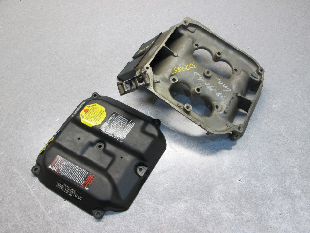 322985 323487 Evinrude Johnson 85-140 Hp Air Box Silencer Base & Cover 1978-81
