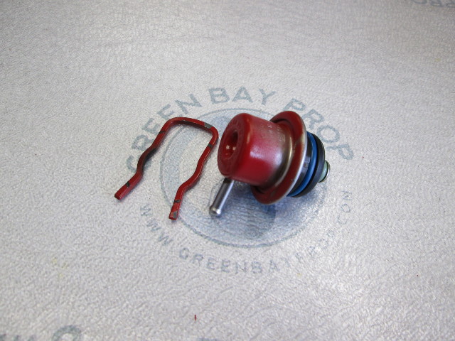 3858967 Volvo Penta SX 5.0 5.7 V8 Fuel Pressure Regulator Sensor