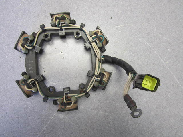 398-821935A 5 Mercury Outboard 3.0L 225 250 300 Hp Stator 6 Pin Plug