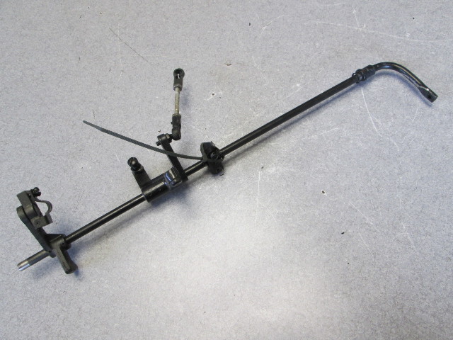 817960A 2 Force Outboard Towershaft & Throttle Linkage 120 125 Hp