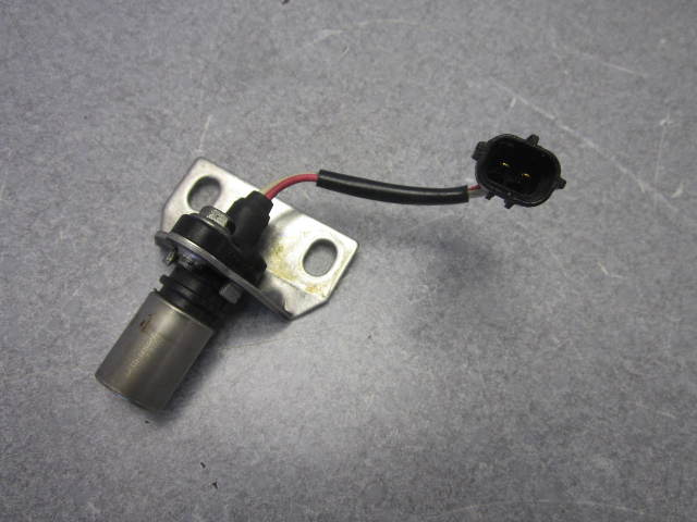 821909 Mercury Outboard Crankcase Sensor for 3.0L 225 250 300 Hp