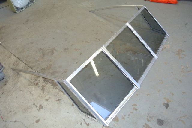Boat Windshield 1992 Euroline 175 62 x 60 x 22