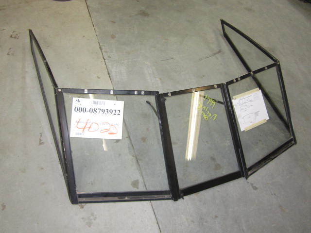Boat Windshield 63 X 56 X 14 Walk Through Northwoods