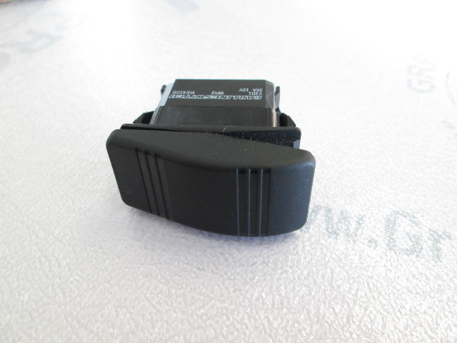 Carling Switch V2D1 Momentary On/Off Switch Boat RV 12V