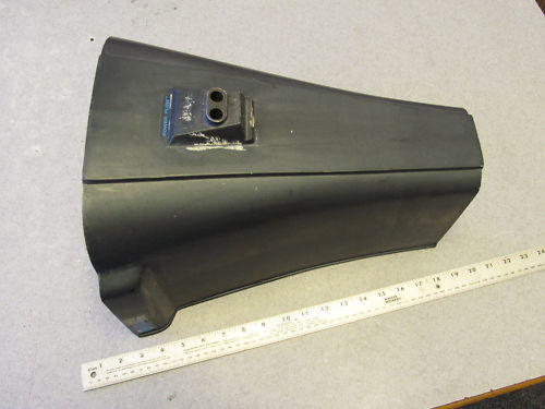 Force Outboard 3 4 cyl Rear Motor Leg Exhaust Cover