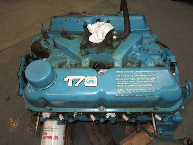 Ford V8 Engine 1970s OMC 170 HP Motor