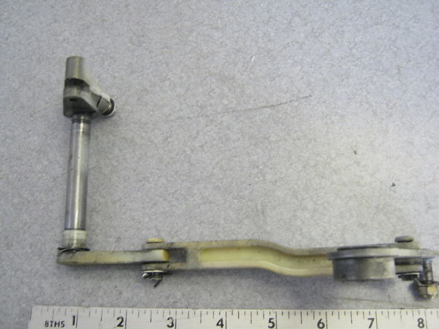 OMC Evinrude Johnson 40 45 50 Hp Shift Rod Lever Linkage Shaft 391284