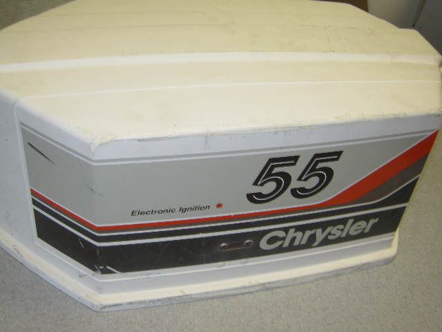 Outboard Chrysler 55 HP Boat Cowling Cover Top Hood Cap
