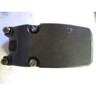 84843M 84842M Mariner 20-30 Hp Outboard Port & STBD Lower Mount Housing