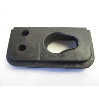 812782 Lower Cowl Rubber Grommet Mercury Mariner Outboard 812782 D1 12