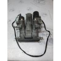 826729T2 855998A10 Mercury Mariner 135-250 Hp V6 Tilt Trim Unit 826729 A2