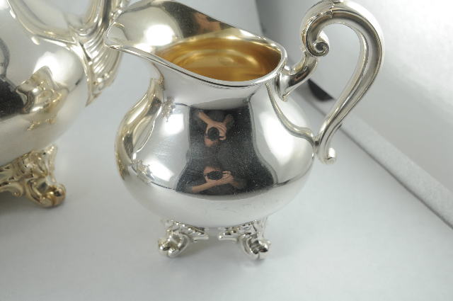 3 piece Reed & Barton Silverplate Tea Set Teapot Creamer Sugar 5600 ... 3 piece Reed & Barton Silverplate Tea Set Teapot Creamer Sugar 5600 ...