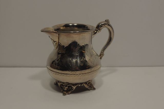 Vintage Pairpoint Mfg. Co Silver Quadruple Plate Footed Creamer #355