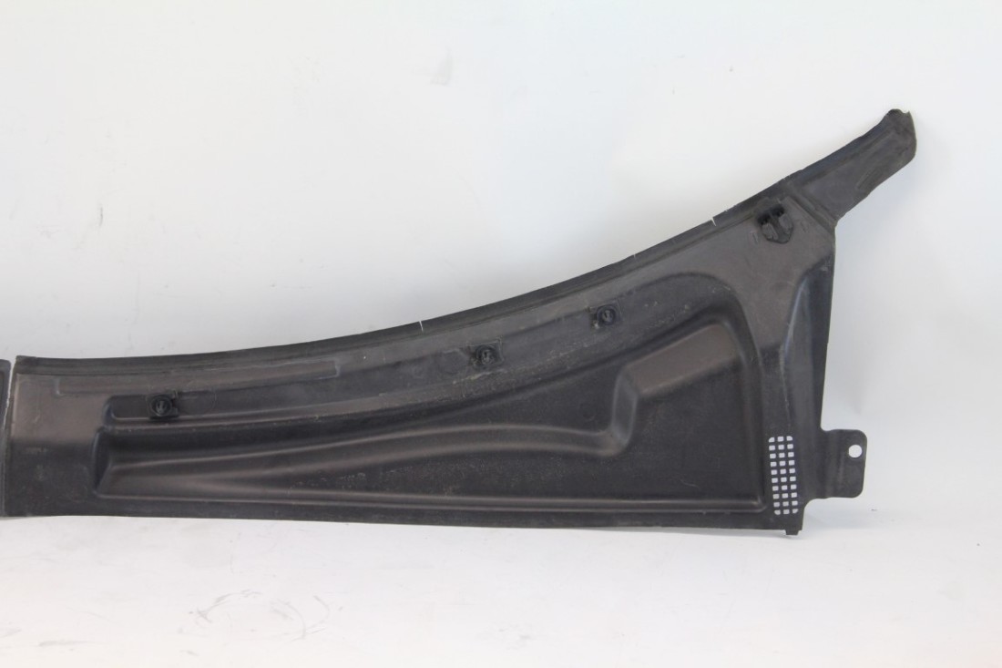 Saab 93 0307 Sedan Windshield Cowl Vent Top Cover 12802448, A831, OEM, 2003, 2004, 2005, 2006