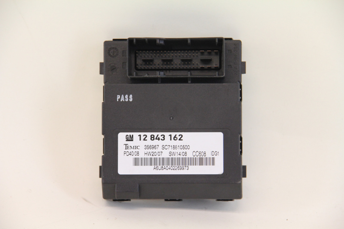 Saab 9-3 Convertible, 07-11 Under Dash Interior Fuse Box 12 843 ...