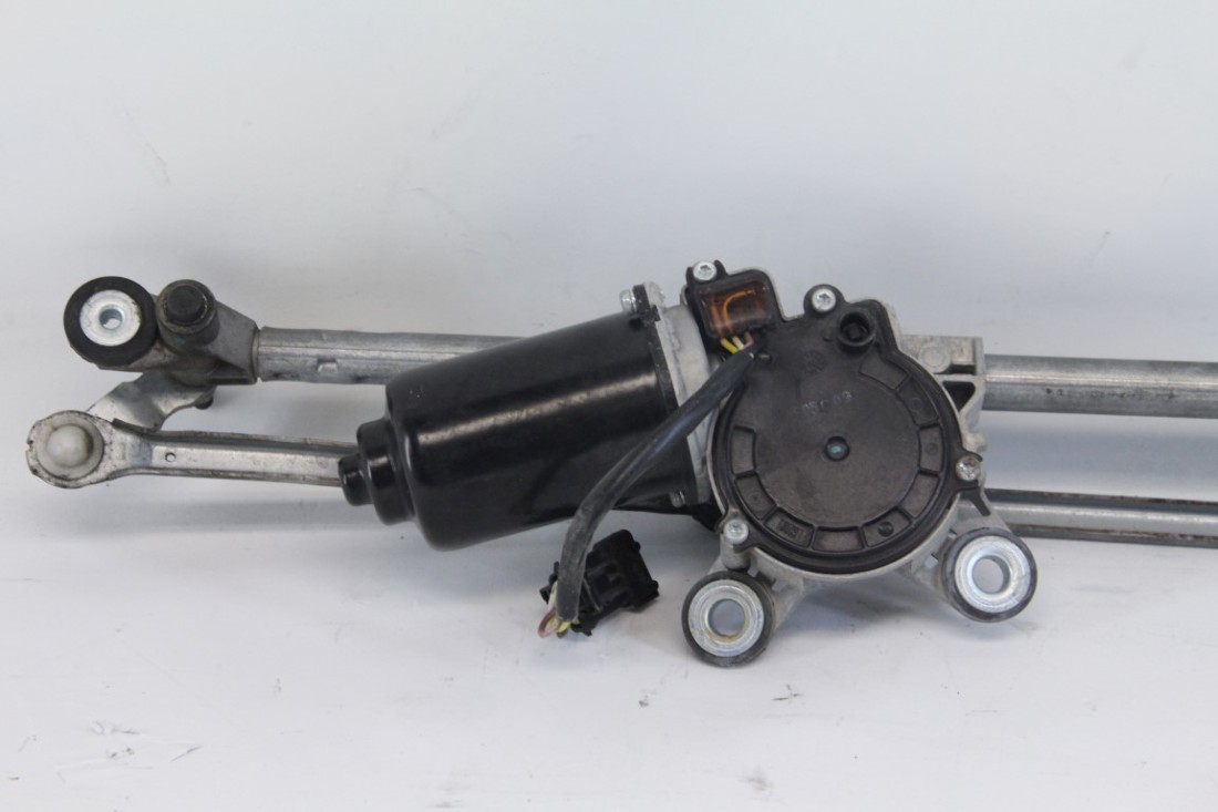 Saab 93 0607 Windshield Wiper Link Motor 12755304 12 755 304 Factory