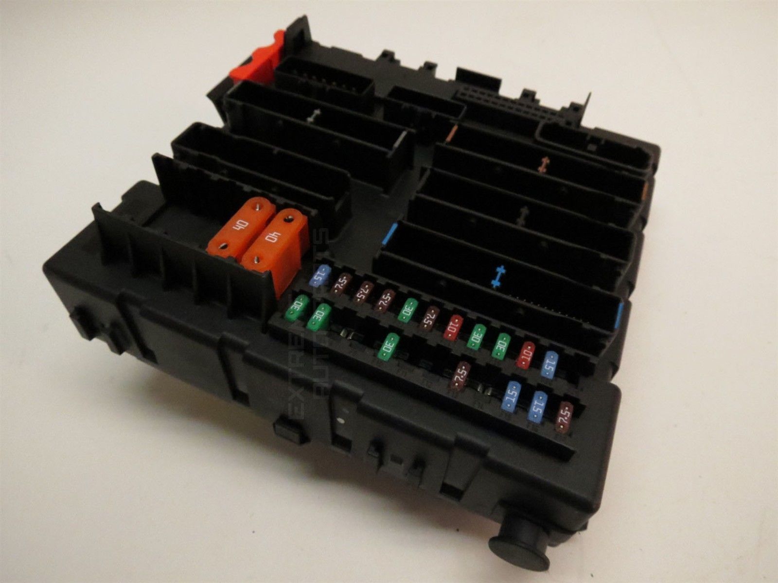 ... Saab 9-3 03-06 Rear Interior Fuse Box, In Trunk 12804330