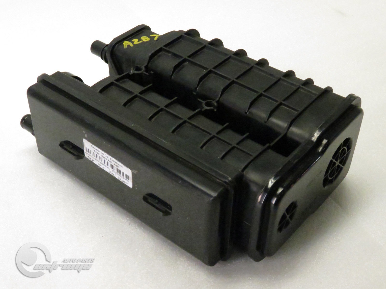 Honda CRV 0911 EVAP Fuel Vapor Canister w/ Cal. Emissions 17011SWA