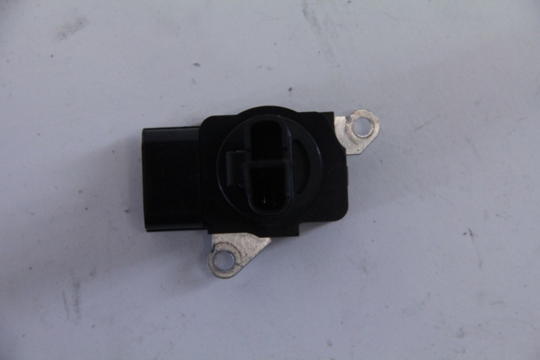Honda CRV CRV 1016 Mass Air Flow Meter Sensor, 2.4L 4 Cyl 37980R11