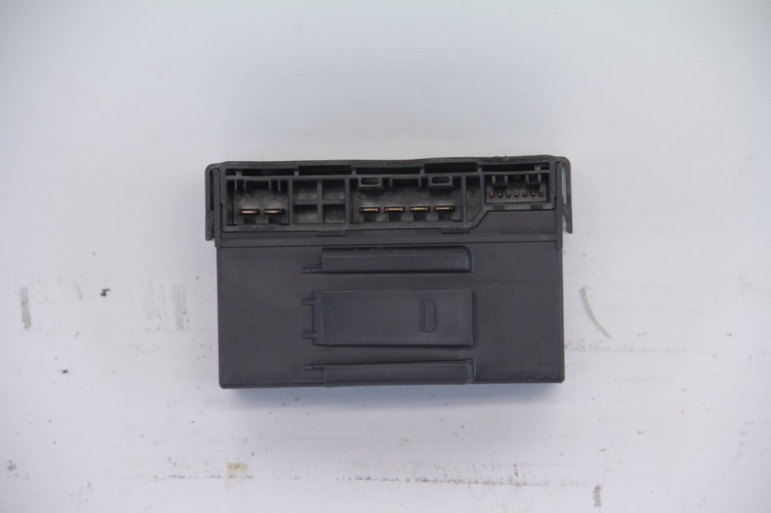 Honda CRV CRV Sub Relay Module Control Unit 38330T2AA01 OEM 1516