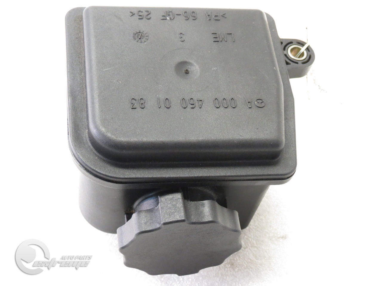 Mercedes CLK 320 9903 Power Steering Reservoir Oil Tank 0004600183