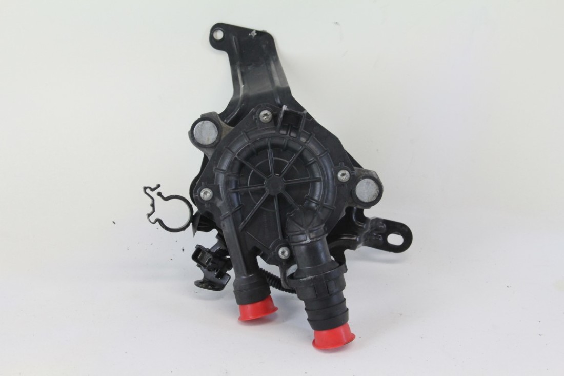 Saab 93 0611 Convertible Secondary Air Injection Pump Check Valve