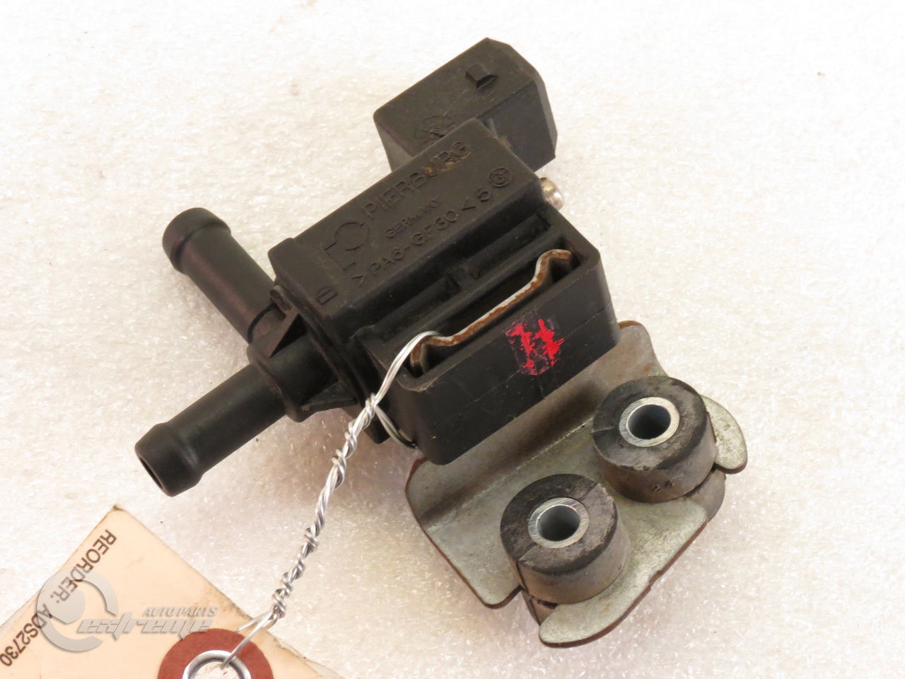 Volvo S60 0109 Purge Control Solenoid Valve Vacuum Switch 72251702