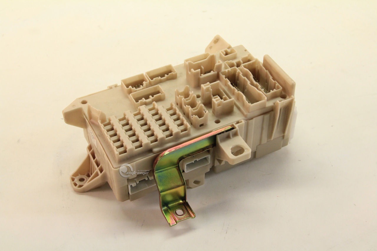 Toyota Camry 82730-06140 Relay Fuse Box, Interior Under Dash 03 04 05 06 ...