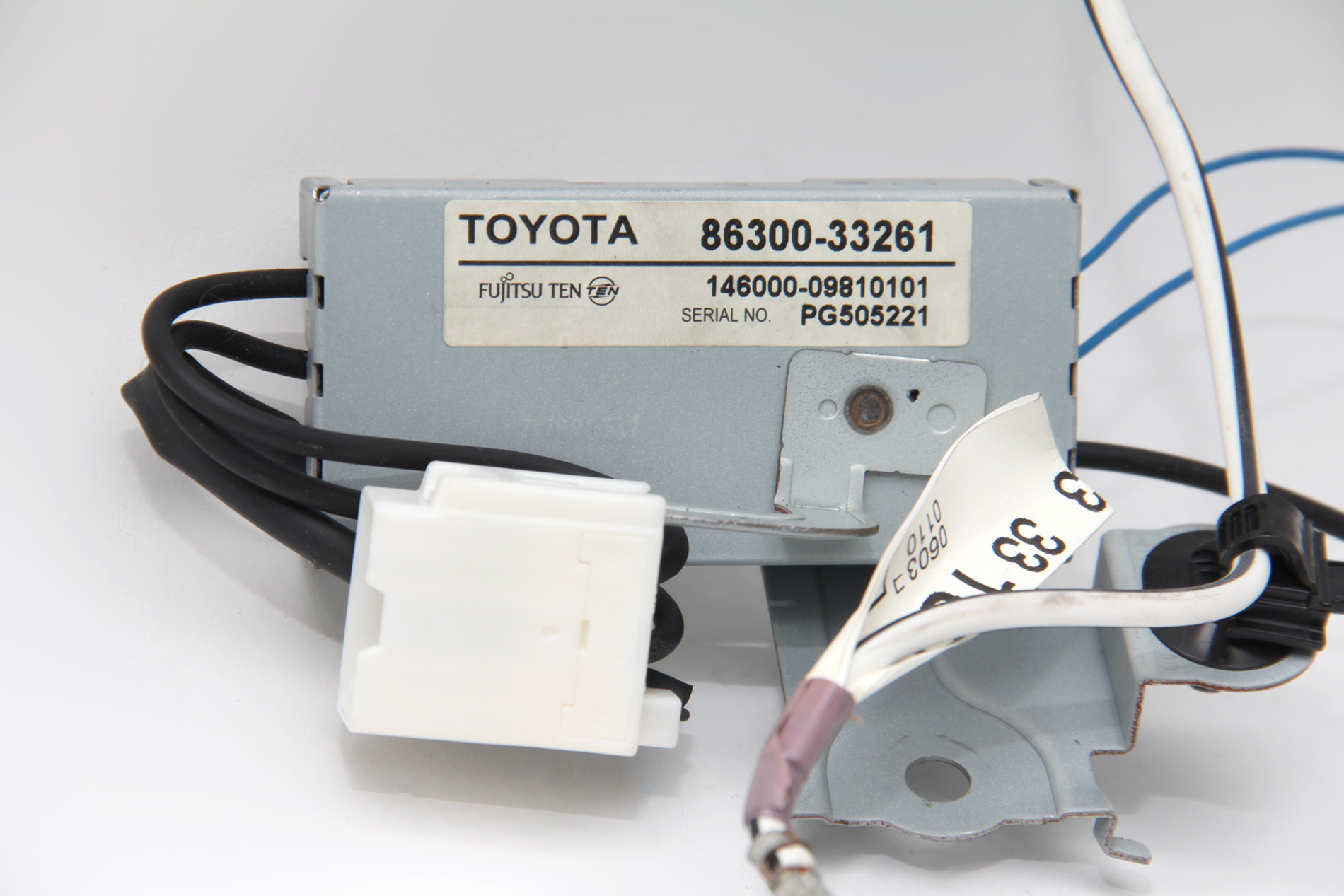 Lexus ES350 0712 Radio Satellite Antenna Receiver Amplifier 86300