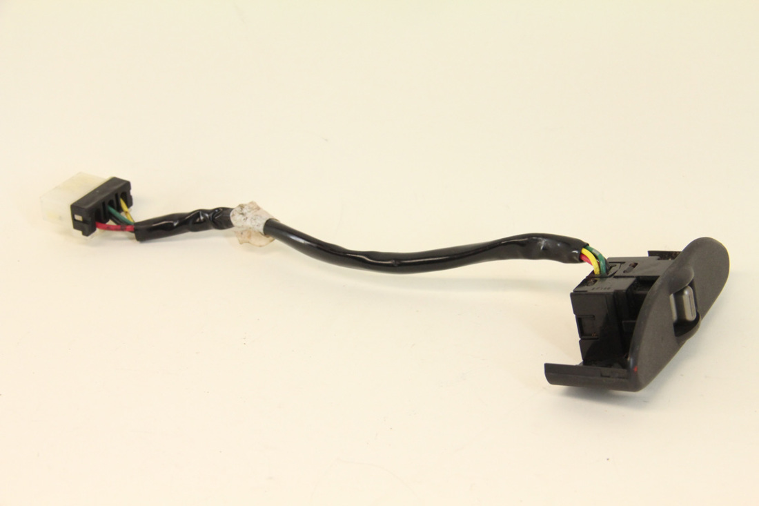 Infiniti G35 0304 2DR Power Seat Switch, Passenger Side, Black, OEM