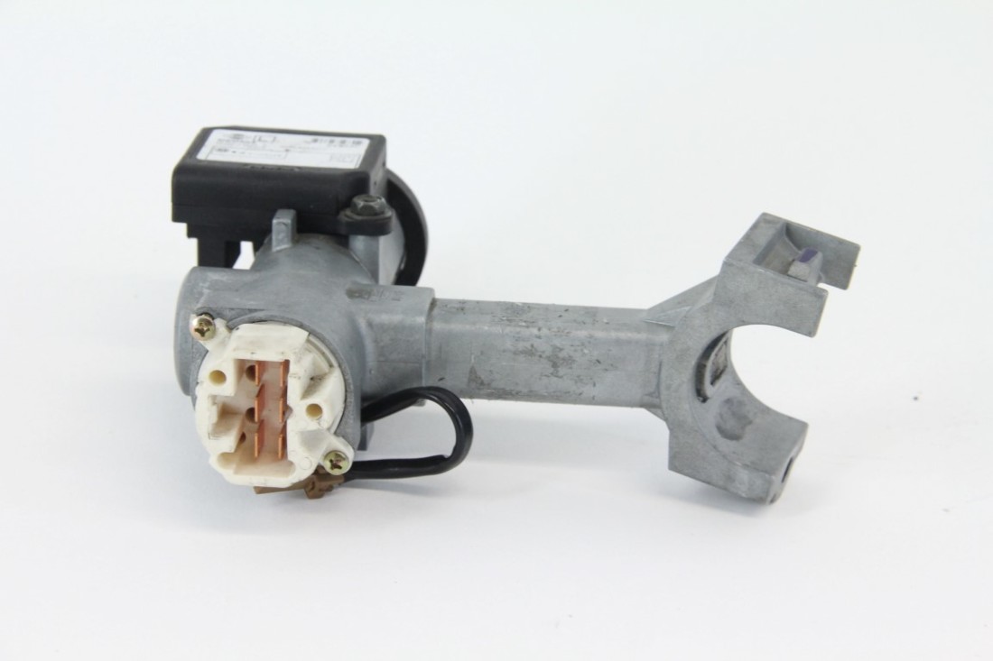 Infiniti G35 D8700AC026, D8700AC227 Ignition Switch Lock w/ Key 0304