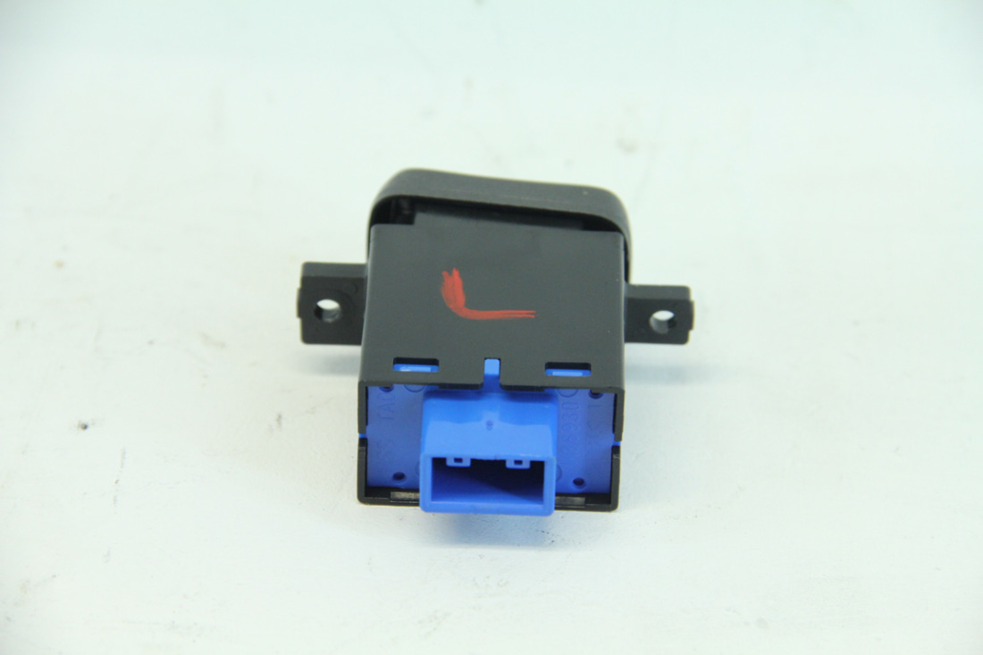 Honda Accord 0811 Coupe Heated Seat Switch, Left/Driver Side Factory