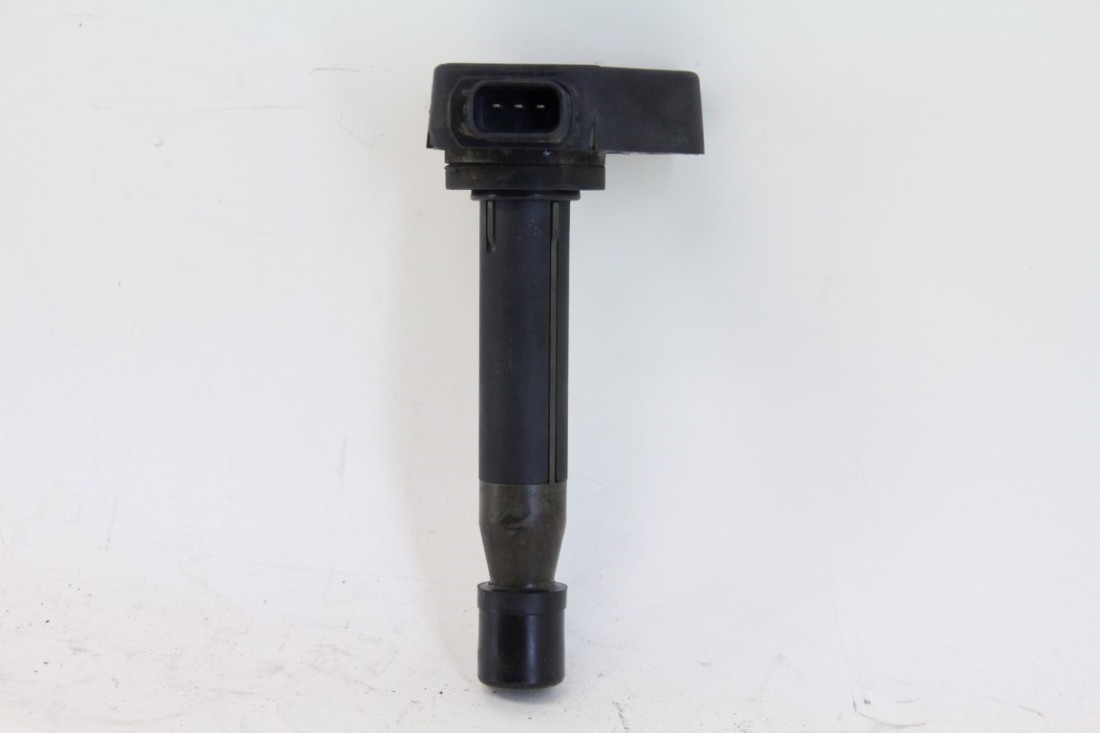 Honda Accord 0305 Ignition Plug Hole Coil, Igniter 6 Cyl 3.0L OEM 2003
