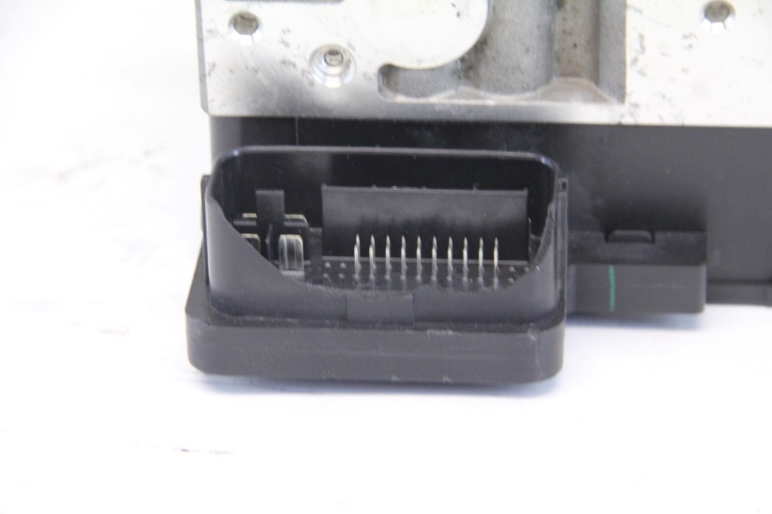 Toyota Prius ABS Anti Lock Brake Pump Module 4451047050 04 05 06 07 08