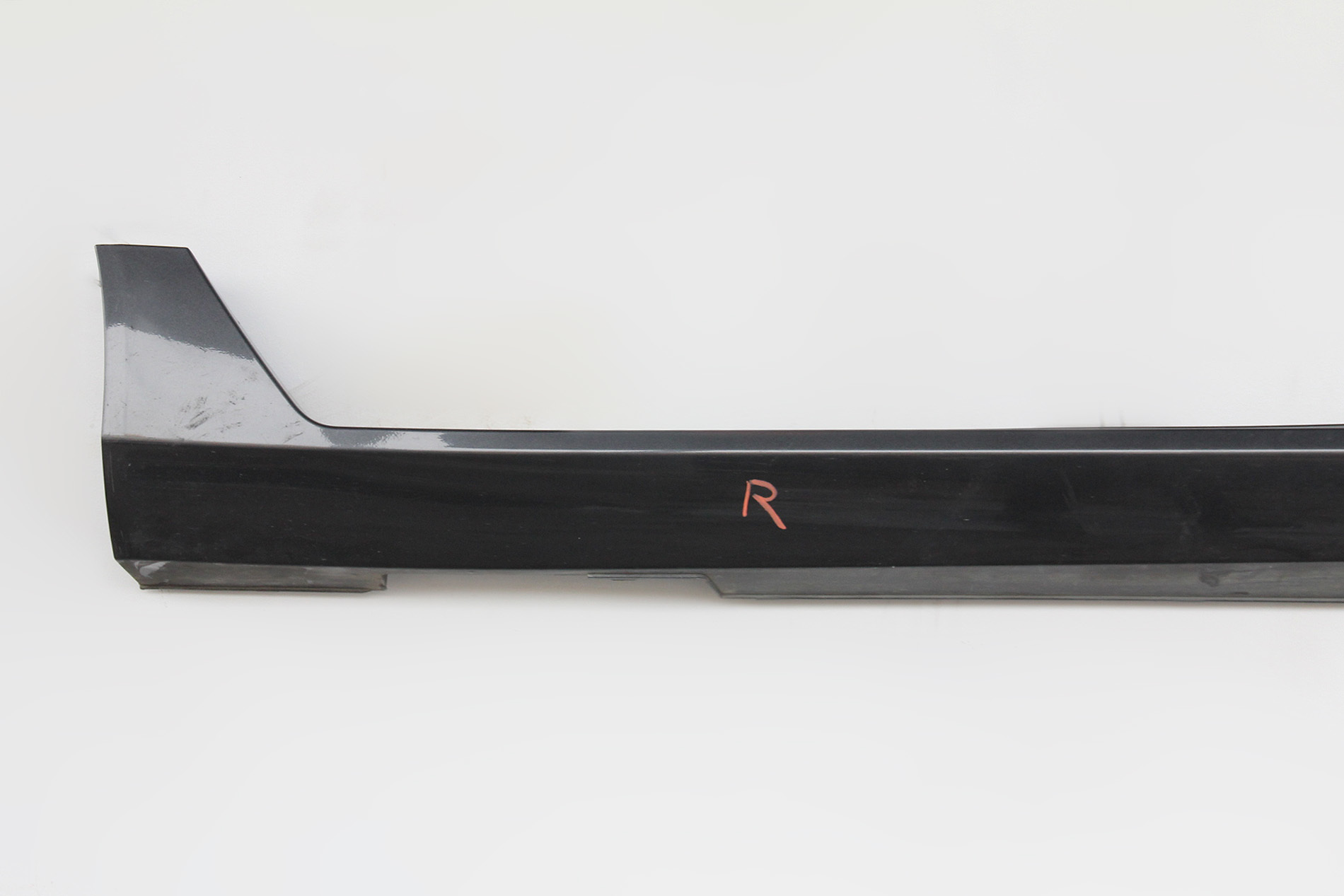 Acura TL 1214 Rocker Panel Molding Assembly Right/Pass Black 71800TK4