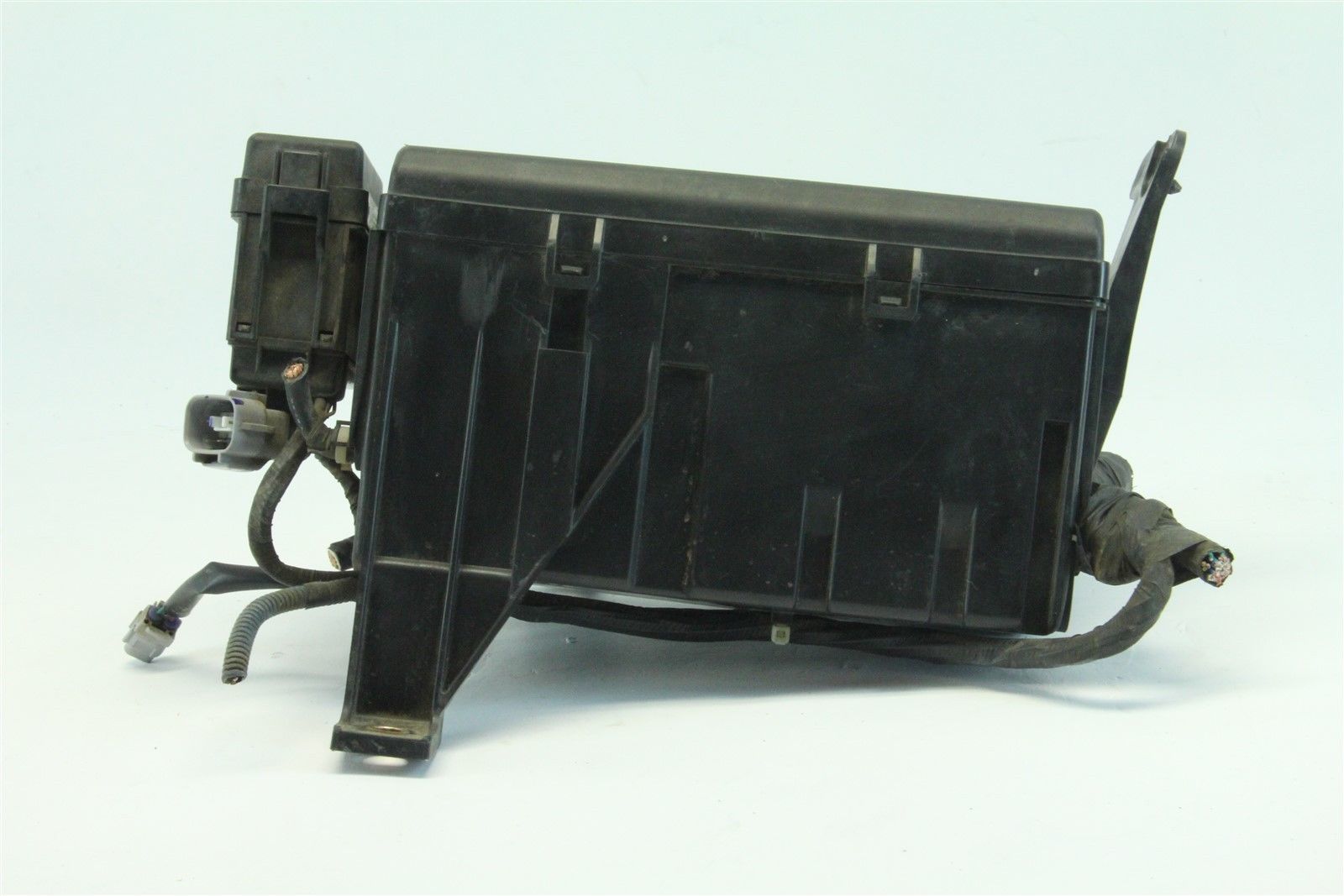 ... Toyota 4Runner 2004 Exterior Under Hood Fuse Box 4.7L V8 Cylinder A/T ...