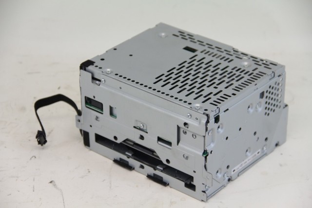 Infiniti FX35 FX45 07-08 6 CD Changer BOSE Deck Stereo Unit 28185-CL72A, A592, OEM, 2007, 2008