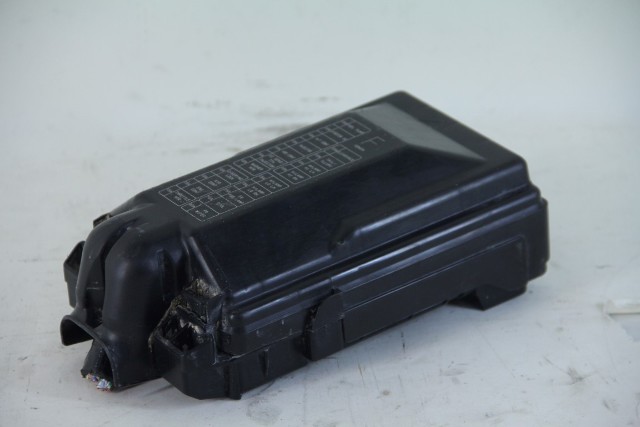 Infiniti G37 11-13 Under Hood Engine Fuse Junction Block Control 284B7-1BN3A, A688, OEM, 2011, 2012, 2013