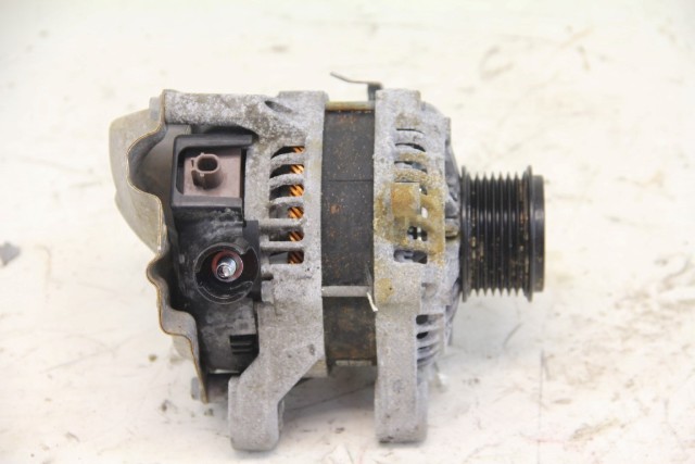 Honda CR-V CRV 15-16 Alternator Generator with Pulley, 2.4L 31100-5X6-J01, A572, OEM, 2015, 2016