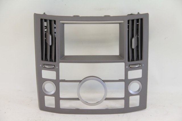 Infiniti FX35 06-08 FX45 Instrument Panel Radio Bezel, Center AC Panel 68260-CL70A, OEM, 2006, 2007, 2008