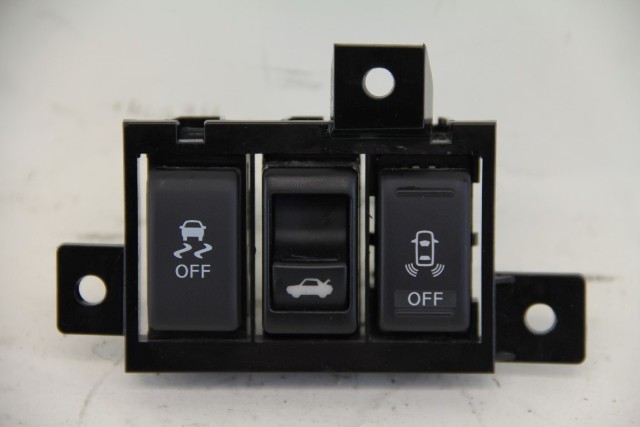 Infiniti G37 08-13 ABS, Luggage Lid, AFS Switch Set, A582, OEM, 2008, 2009, 2010, 2011, 2012, 2013