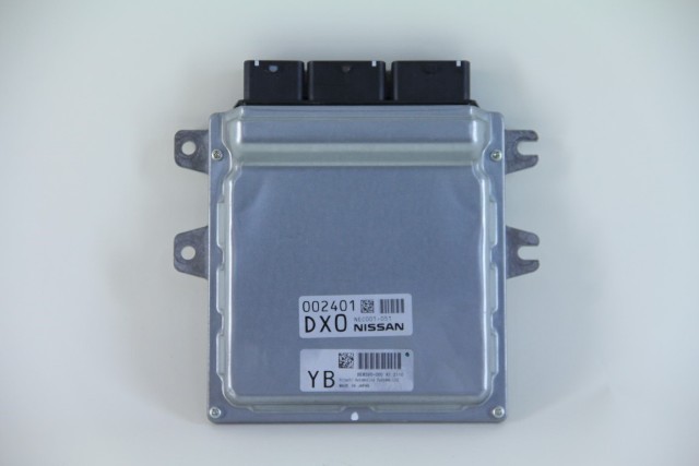 Infiniti G37 12 ECU Engine Control Unit Module Computer BEM390-000, A582, OEM, 2008, 2009, 2010, 2011