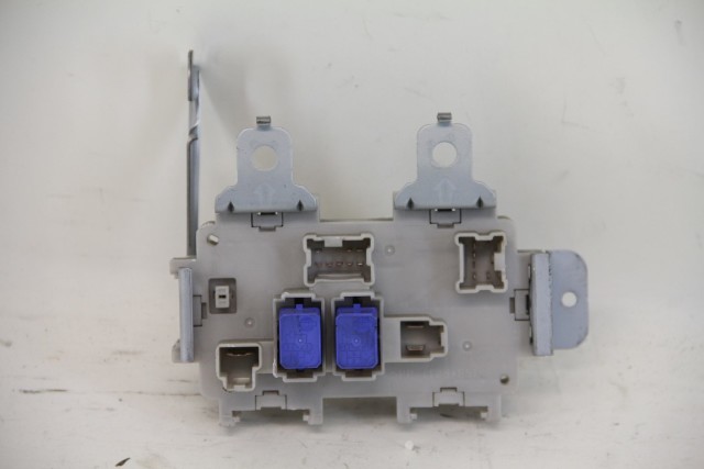 Infiniti FX35 03-08 FX45 Fuse Junction Block Box Unit, 24350-CL00A Factory, OEM, 2003, 2004, 2005, 2006, 2007, 2008